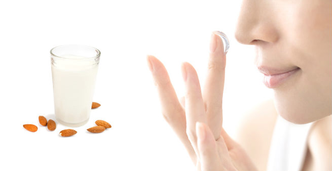 Almond Powder In Milk: