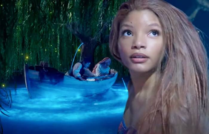 Later that evening, Ariel explores the castle