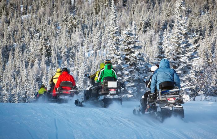 How to Ride a Snowmobile in Deep Snow_ 9 Helpful Tips 